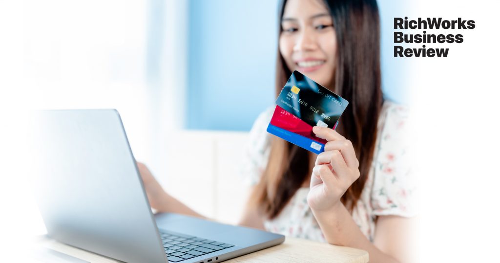 Siapa Kata Duit Tak Boleh Beli Kebahagiaan? Ini Caranya