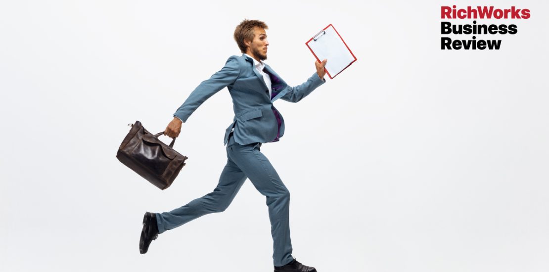 Nak Berhenti Kerja Demi Bisnes? Dengar 5 Nasihat Daripada 5 Pakar Ini