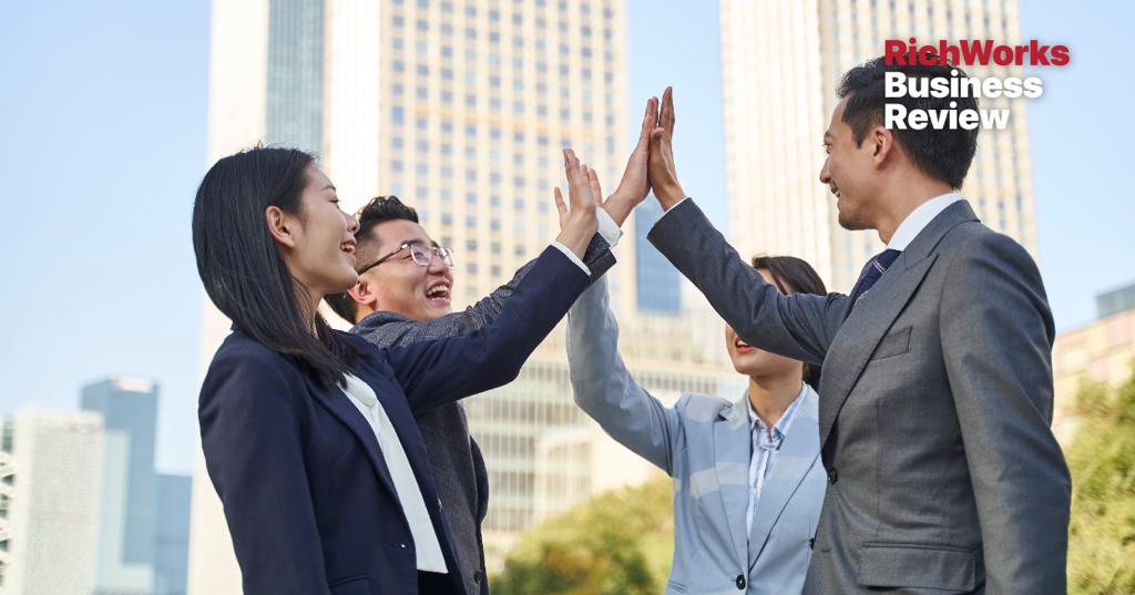 5 Cara Kembali Tersenyum Dan Bersemangat