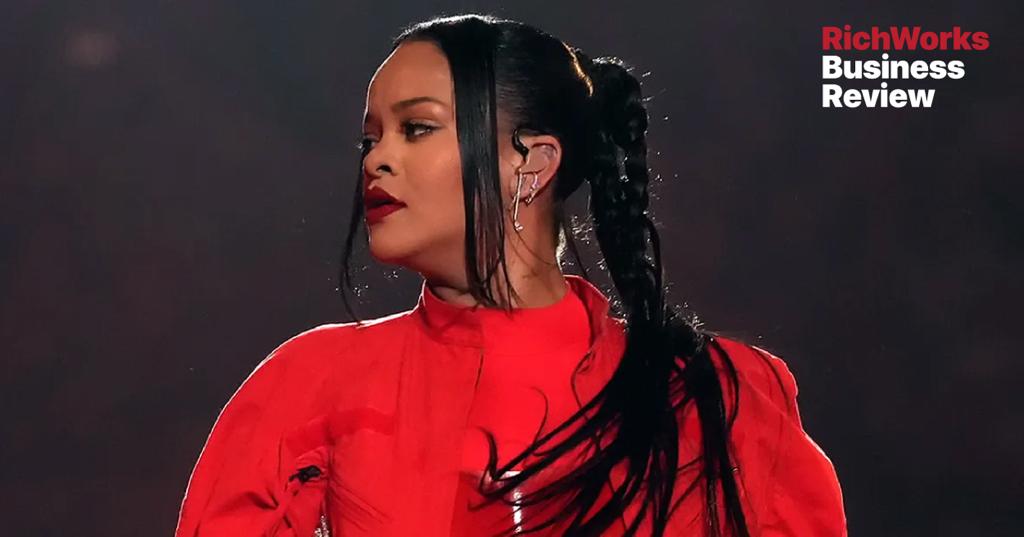Ketahui Bagaimana Rihanna Lakukan Pemasaran Genius Di Super Bowl Untuk Jenamanya