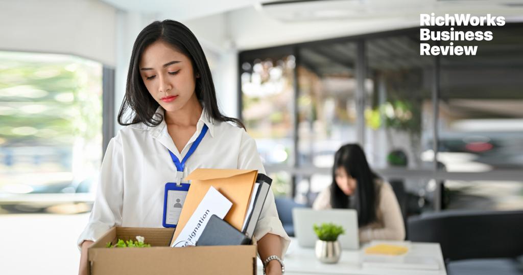 4 Langkah Kawal Keluar Masuk Staf