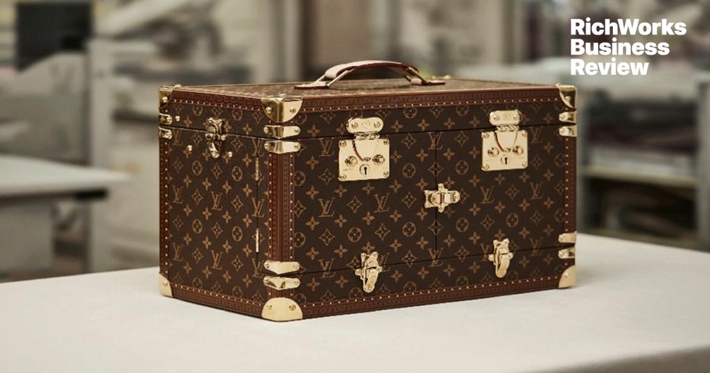 5 Jenama Fesyen Mewah Paling Popular Di Dunia