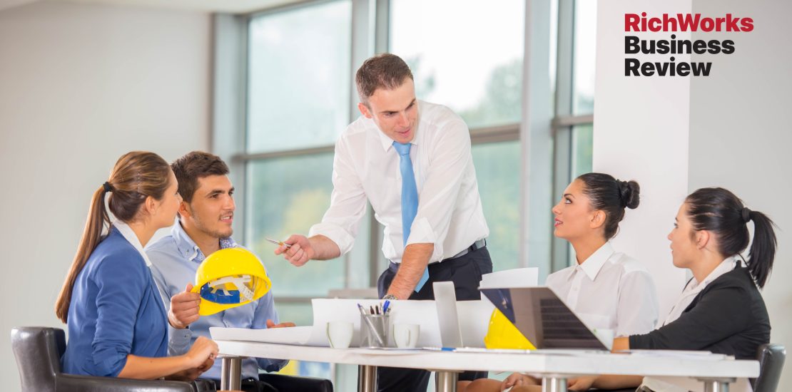 5 Cara Hormati Staf di Tempat Kerja